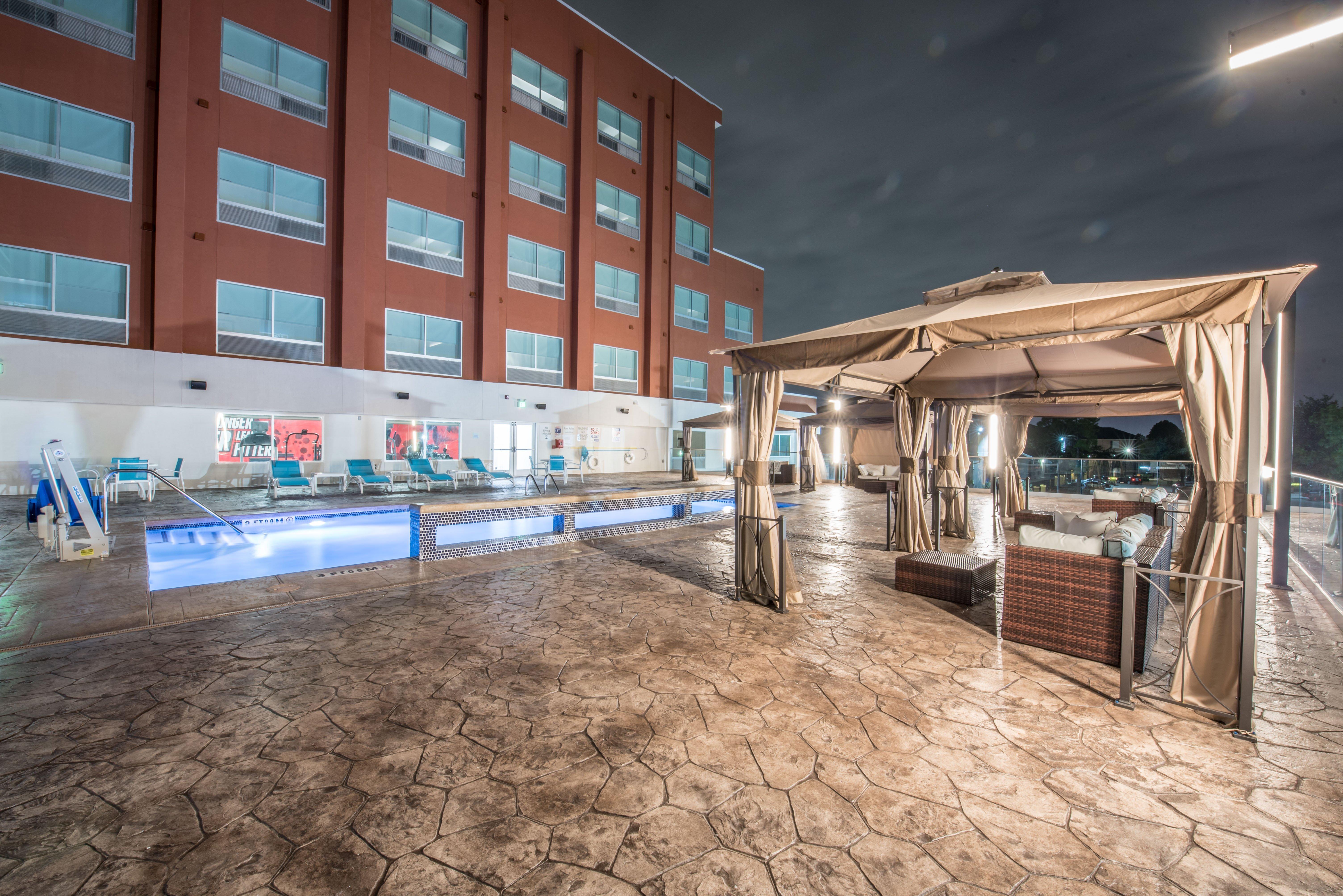 Holiday Inn Express & Suites - Houston Westchase - Westheimer By Ihg Exterior foto